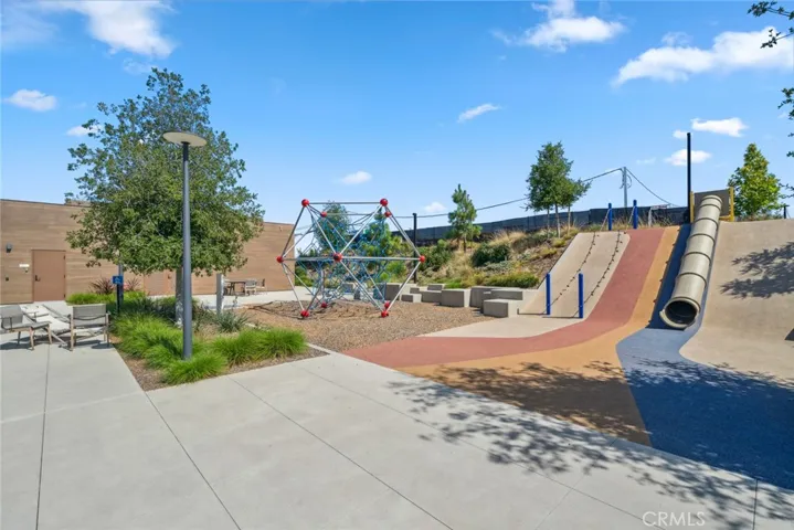 264 Merit, Irvine, California 92618