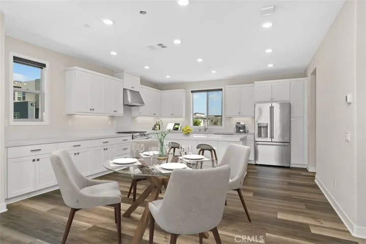 264 Merit, Irvine, California 92618