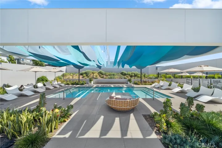 264 Merit, Irvine, California 92618