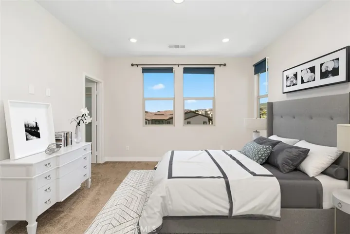 264 Merit, Irvine, California 92618