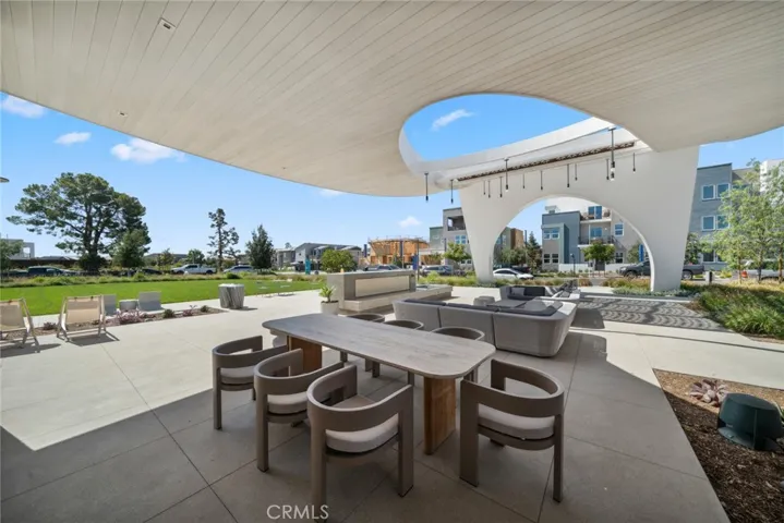 264 Merit, Irvine, California 92618