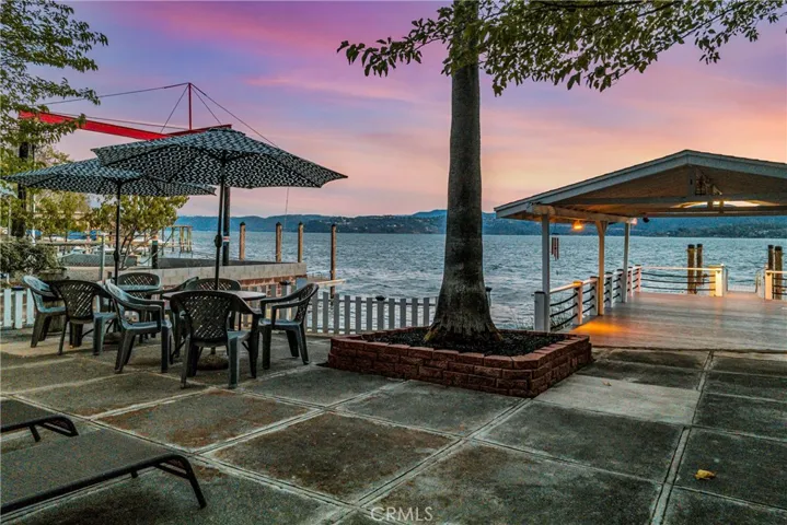 9859 Crestview Drive, Clearlake, California 95422