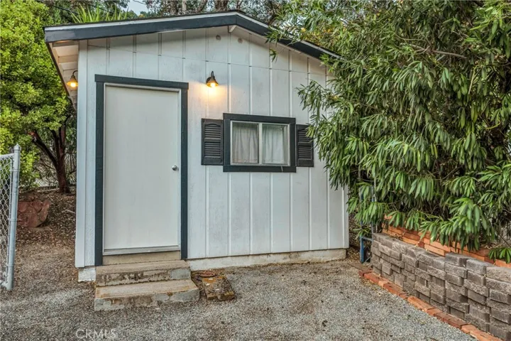 9859 Crestview Drive, Clearlake, California 95422