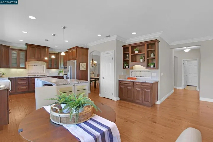 706 Endsliegh Ct, Danville, California 94506