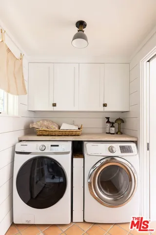 878 Paseo Ferrelo, Santa Barbara, California 93103