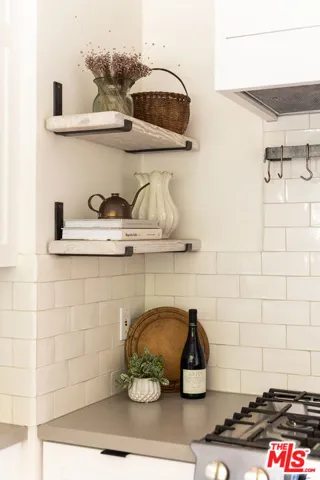 878 Paseo Ferrelo, Santa Barbara, California 93103