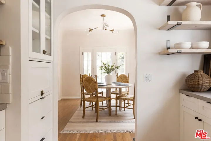 878 Paseo Ferrelo, Santa Barbara, California 93103