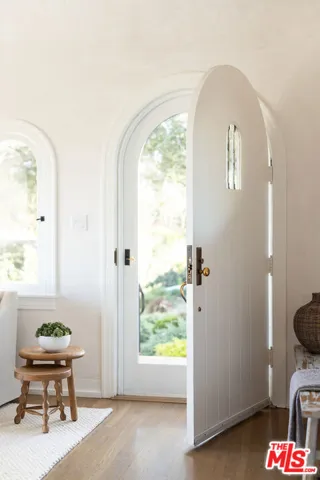 878 Paseo Ferrelo, Santa Barbara, California 93103