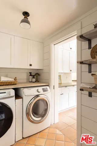878 Paseo Ferrelo, Santa Barbara, California 93103