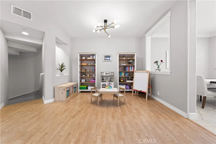 4 Imperial Aisle, Irvine, California 92606