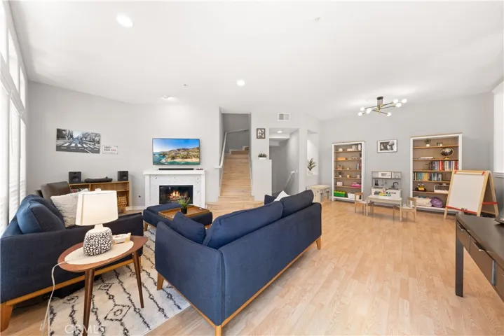 4 Imperial Aisle, Irvine, California 92606