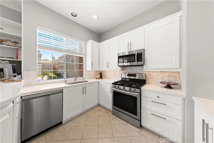 4 Imperial Aisle, Irvine, California 92606
