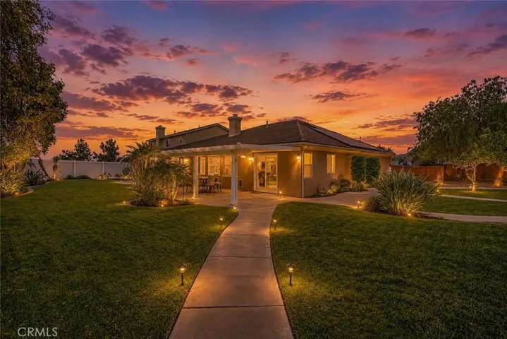 17089 Bluff Vista Court, Riverside, California 92503