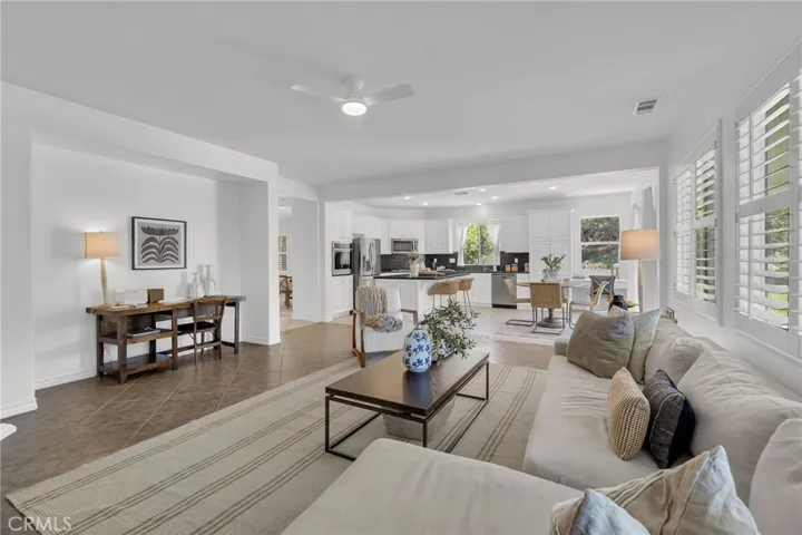 17089 Bluff Vista Court, Riverside, California 92503
