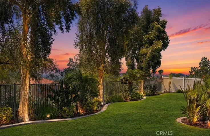 17089 Bluff Vista Court, Riverside, California 92503