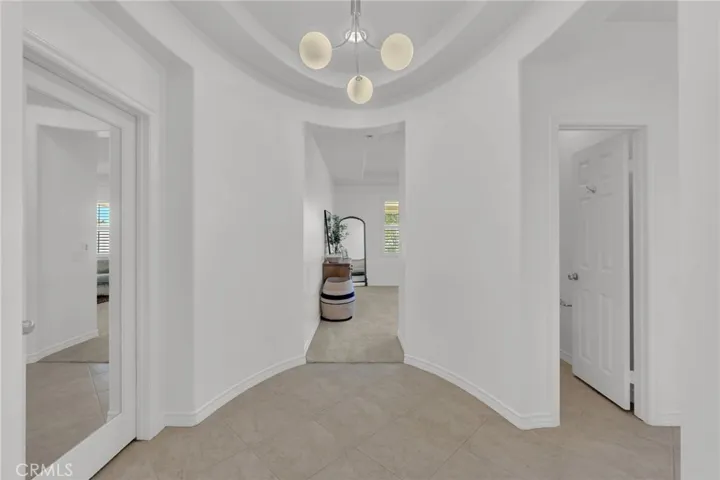 Entryway to Primary