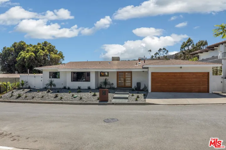 1287 Casiano Road, Los Angeles, California 90049