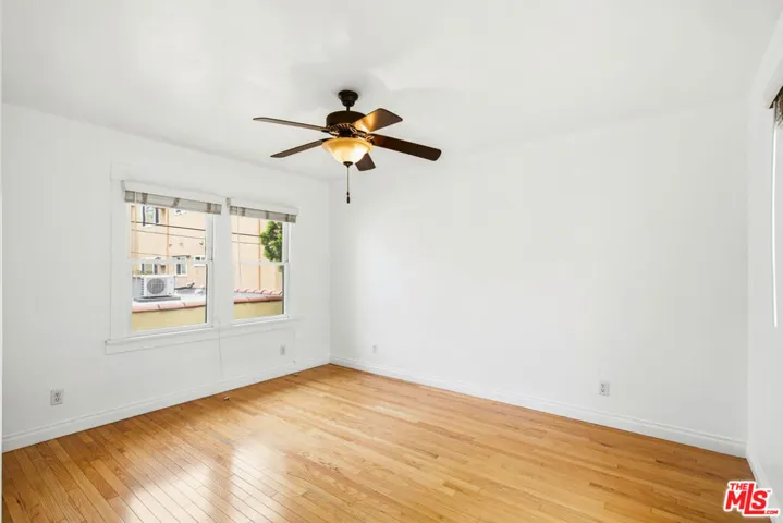 4427 Finley Avenue 1/4, Los Angeles, California 90027