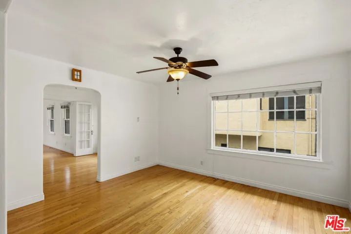 4427 Finley Avenue 1/4, Los Angeles, California 90027