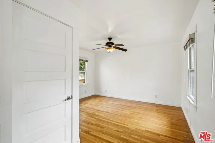 4427 Finley Avenue 1/4, Los Angeles, California 90027