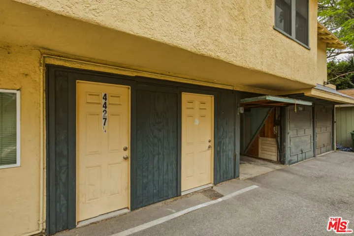 4427 Finley Avenue 1/4, Los Angeles, California 90027