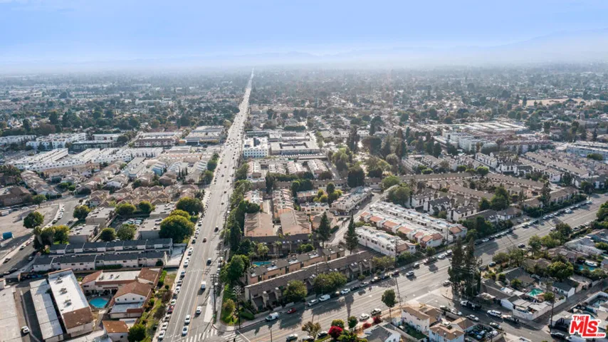 14401 Plummer Street 6, Panorama City, California 91402