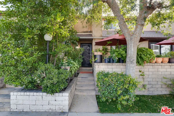 14401 Plummer Street 6, Panorama City, California 91402