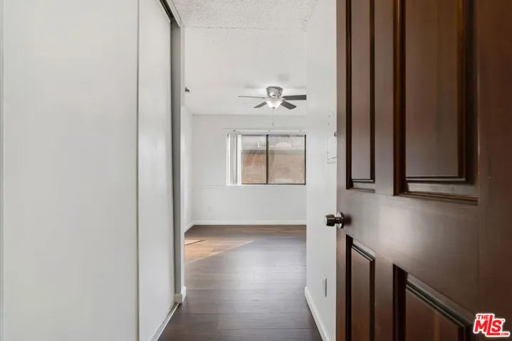 14401 Plummer Street 6, Panorama City, California 91402