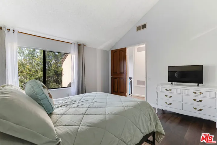 14401 Plummer Street 6, Panorama City, California 91402