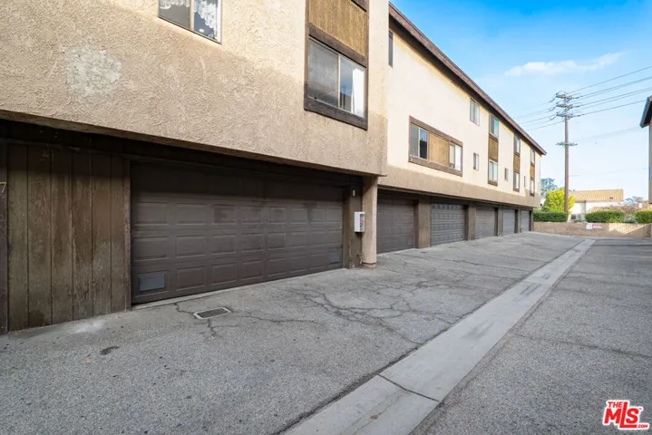 14401 Plummer Street 6, Panorama City, California 91402