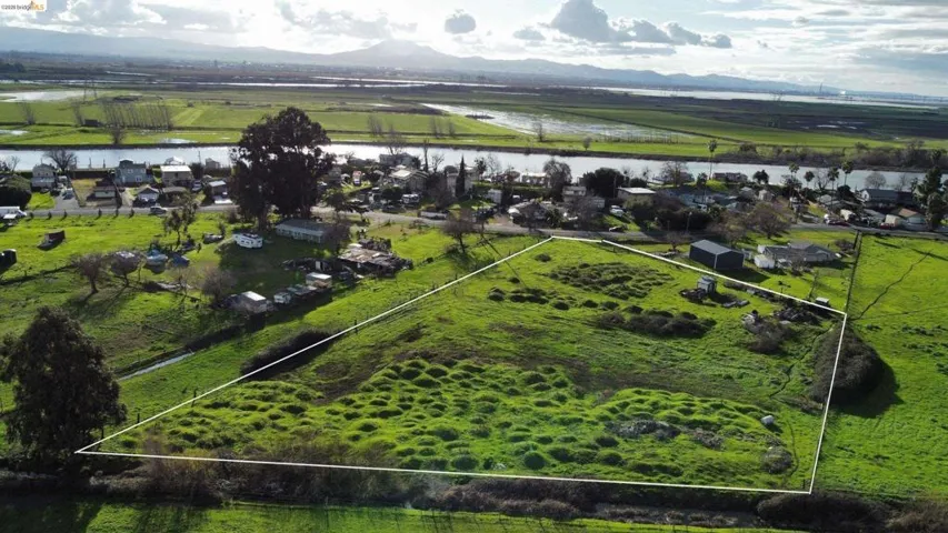 2115 E Taylor Rd, Bethel Island, California 95219