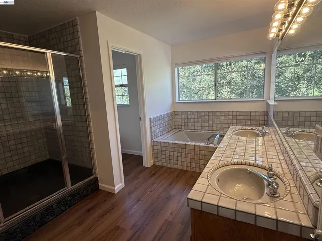 11933 Tammy Way, Grass Valley, California 95949