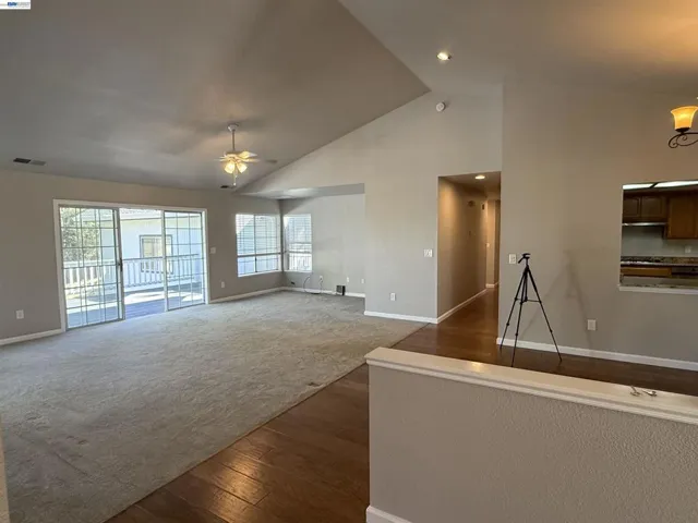 11933 Tammy Way, Grass Valley, California 95949