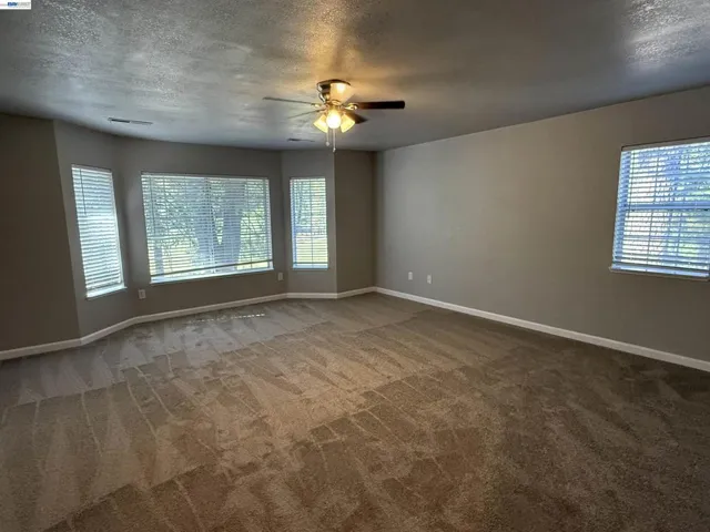 11933 Tammy Way, Grass Valley, California 95949