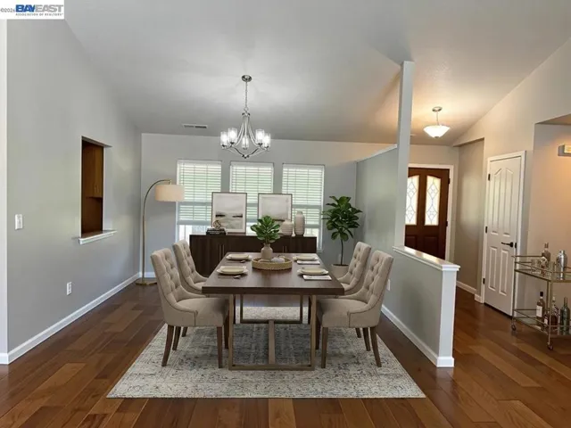 11933 Tammy Way, Grass Valley, California 95949