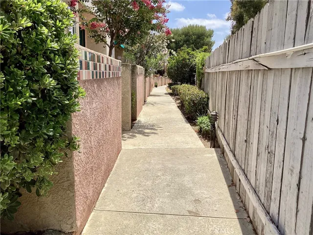 13901 Olive View Lane 2, Sylmar, California 91342