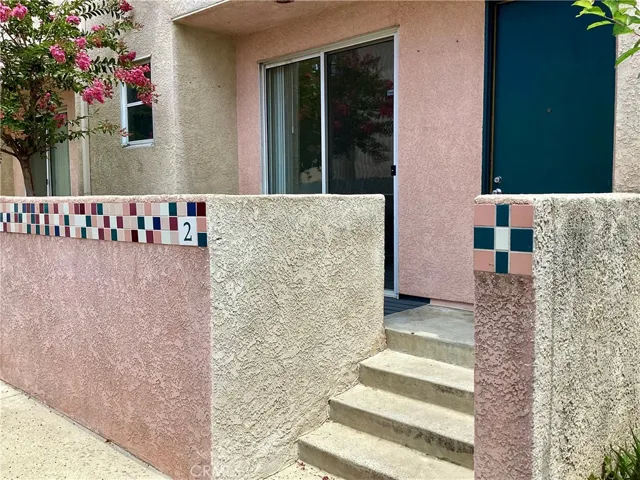 13901 Olive View Lane 2, Sylmar, California 91342
