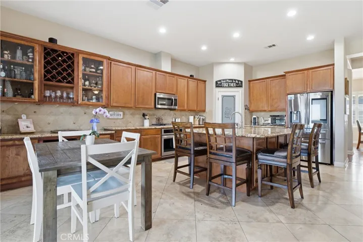 40816 Los Amores Court, Palmdale, California 93551