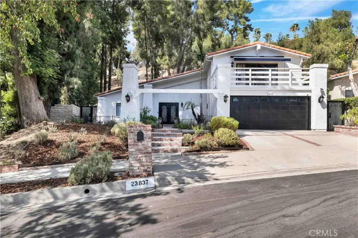 23837 Ladrillo Street, Woodland Hills, California 91367
