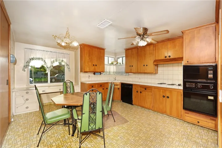 9912 Tecum, Downey, California 90240