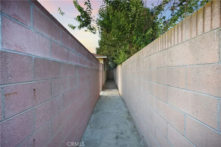 9912 Tecum, Downey, California 90240