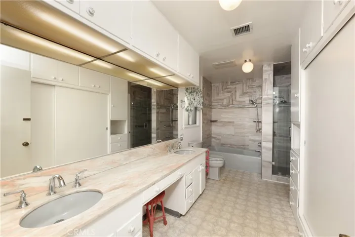 9912 Tecum, Downey, California 90240