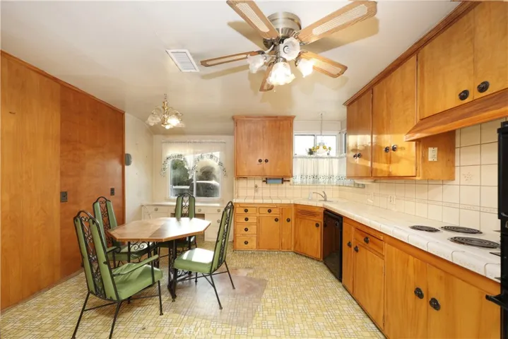 9912 Tecum, Downey, California 90240