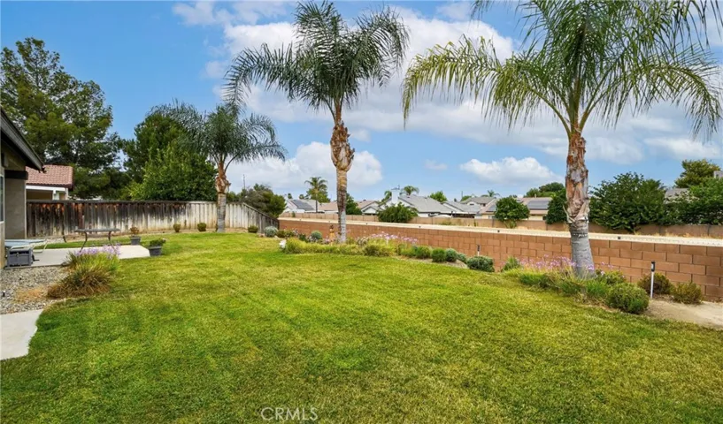 1856 Rue Chablis, San Jacinto, California 92583