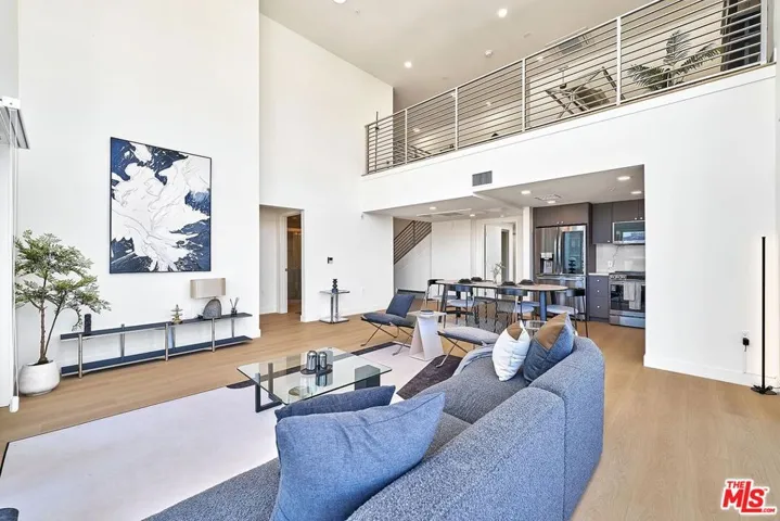 510 S Oxford Avenue 402, Los Angeles, California 90020