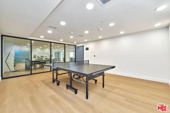 510 S Oxford Avenue 402, Los Angeles, California 90020