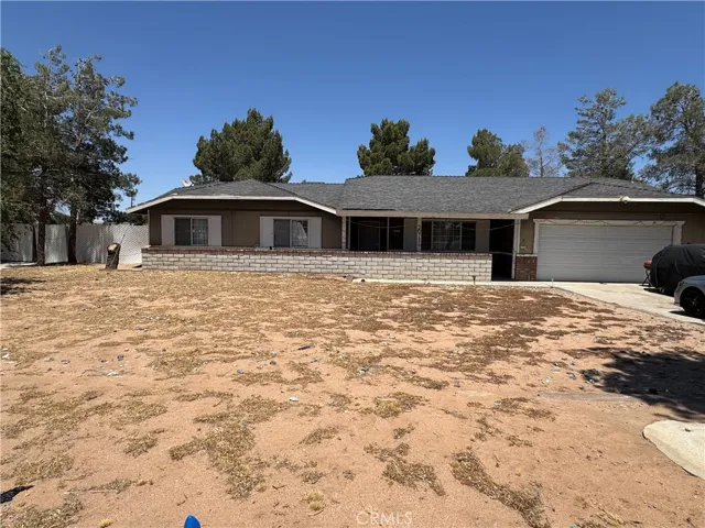 20786 Highway 18, Apple Valley, California 92307
