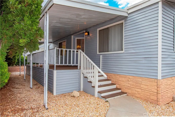 21213 Jimpson Way, Canyon Country, California 91351
