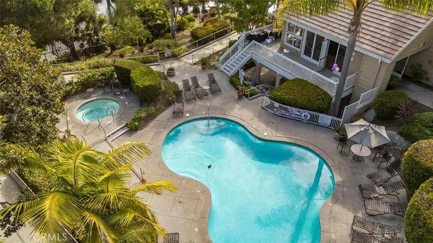 20331 Bluffside 321, Huntington Beach, California 92646