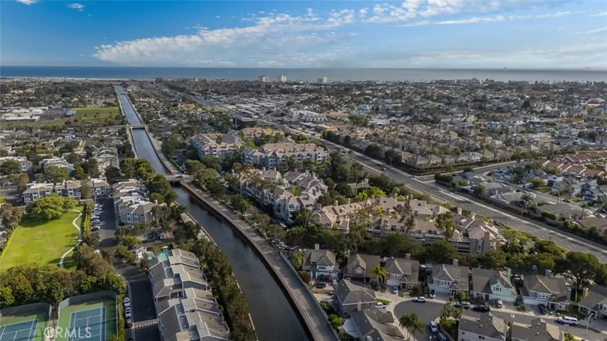 20331 Bluffside 321, Huntington Beach, California 92646